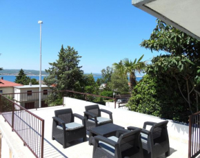 Apartman Crikvenica 30071 - Robert